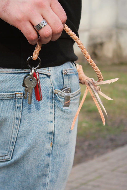 Natūralios odos pynė